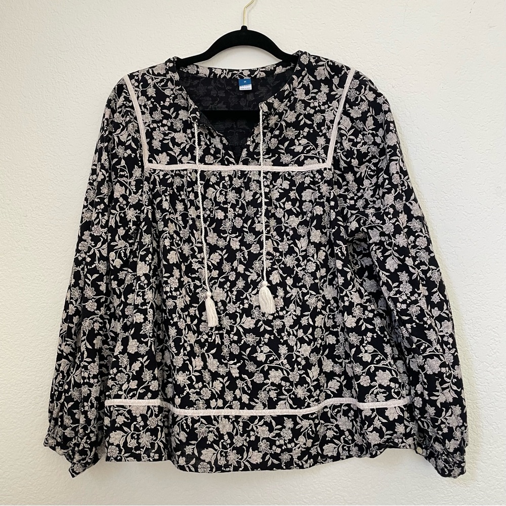 Old Navy / Split-Neck Boho Top : M